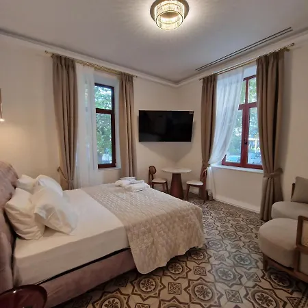Jensen Luxury Lägenhetshotell