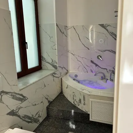 Hotel apartamentowy Jensen Luxury