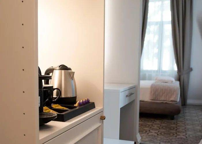 Hotel apartamentowy Jensen Luxury Rhodes City