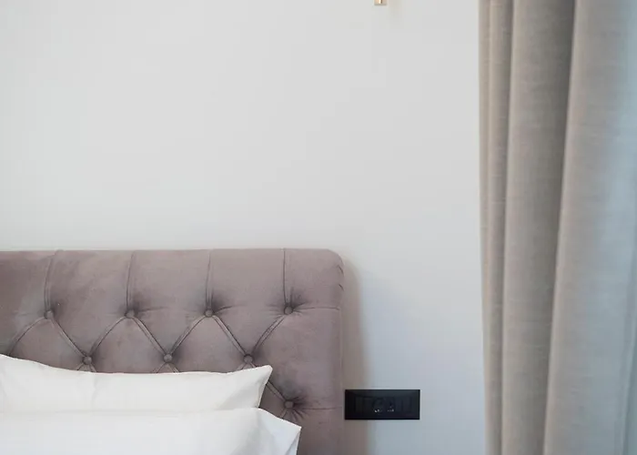 Hotel apartamentowy Jensen Luxury Rhodes City