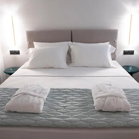 Aparthotel Jensen Luxury Rhodes City