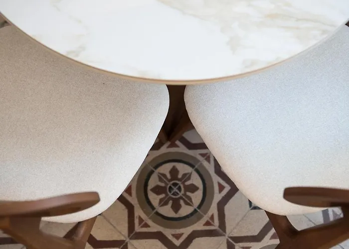 Jensen Luxury شقة فندقية